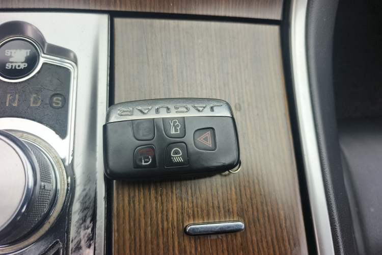 Used Jaguar XF 2014 XF 2.0T Prestige Edition