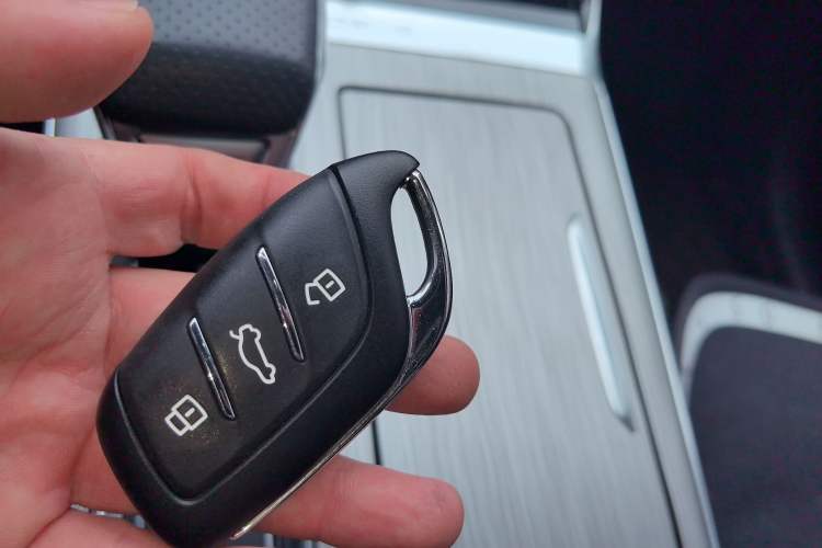 Used Roewe RX5 2022 330TGI Automatic National Style Edition
