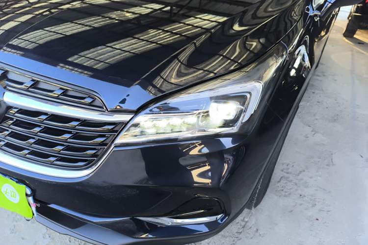 Used Buick Envision 2020 20T Two-Wheel Drive Leading Version
