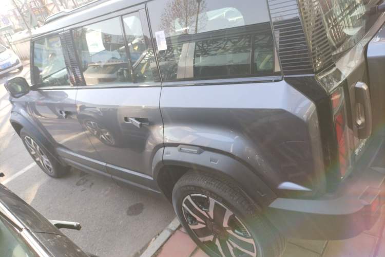 Used  03 2024 472km Four-Wheel Drive Long-Range Version
