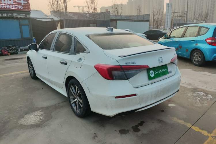 Used Honda Civic 2023 240TURBO CVT Dynamic Edition
