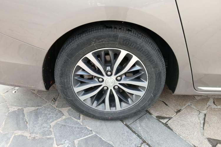 Used Buick GL8 2023 ES Lu Zun Comfort Model
