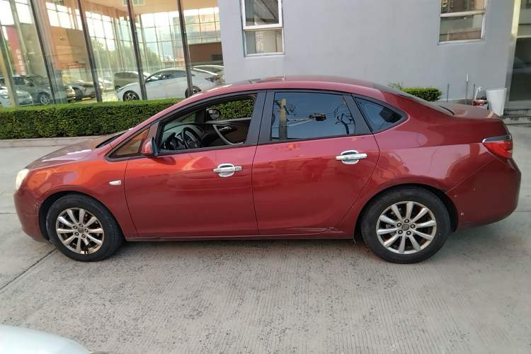 Used Buick GT 2013 GT 1.6L Automatic Fashion Edition
