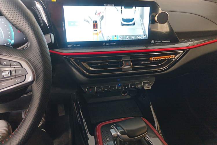 Used Oshan X5 2021 1.5T DCT Flagship Edition
