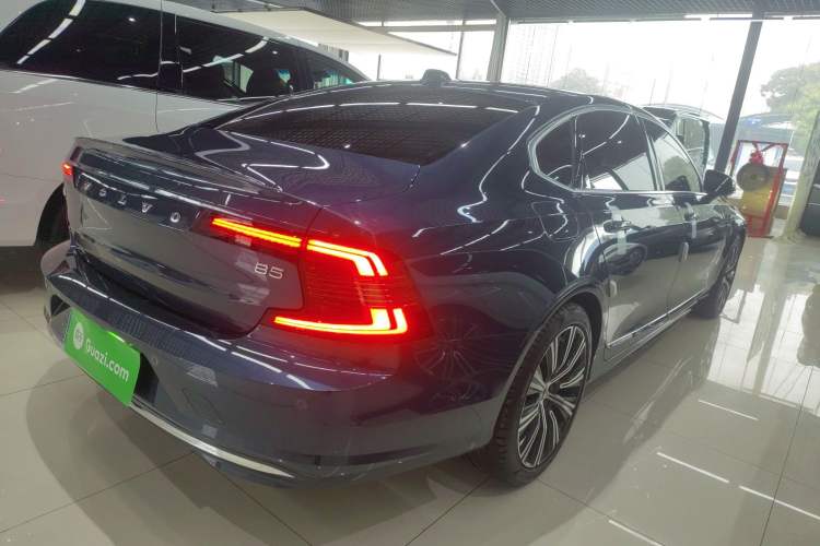 Used Volvo S90 2024 B5 Zhiyuan Luxury Edition