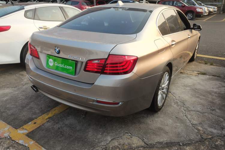 Used BMW 5 Series 2014 525Li Luxury Design Package
