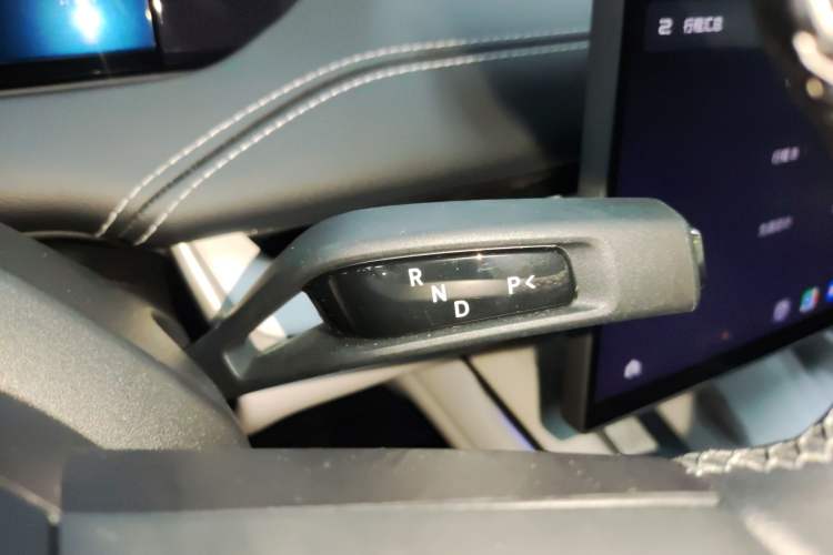 Used  SU7 2024 Rear-Drive Long-Range Intelligent Driving Version
