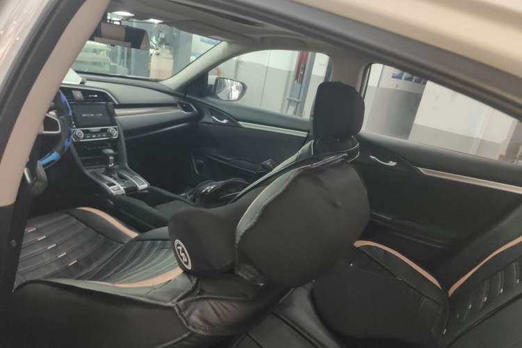 Used Honda Civic 2019 220TURBO CVT Dynamic Edition China VI Emission Standard