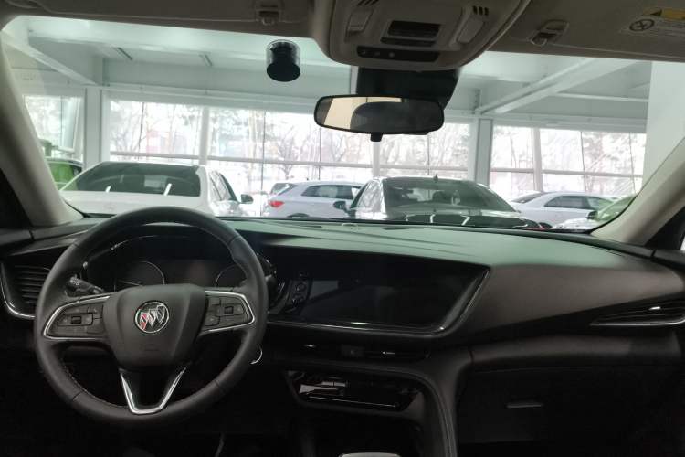 Used Buick Envision 2022 Facelift Encore S 552T Two-Wheel-Drive Luxury Model