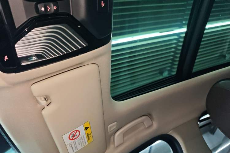 Used BMW 3 Series 2021 Second Facelift 325Li M Sport Package
