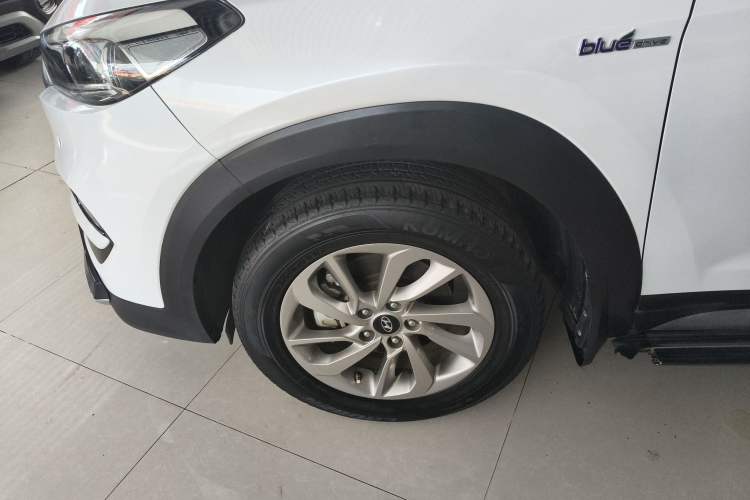 Used Hyundai Tucson 2018 1.6T Dual-Clutch Two-Wheel Drive 15th Anniversary Special Edition