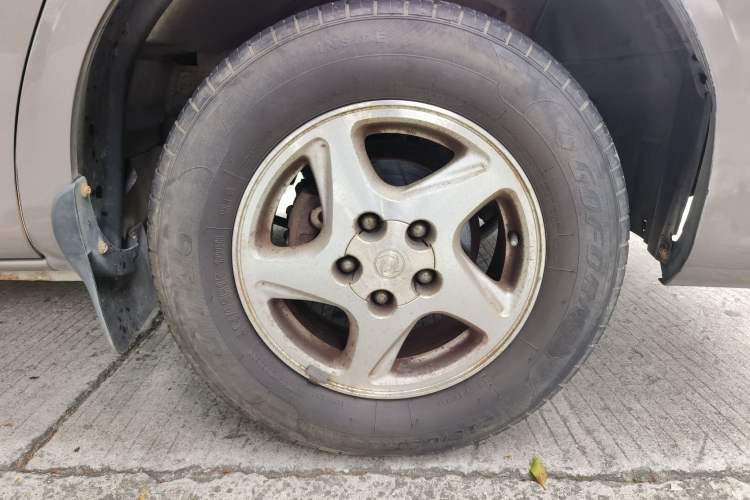 Used FORTHING Lingzhi 2016 M3 1.6L 7-Seater Comfort Model China V Standard