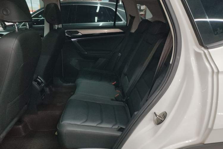 Used Volkswagen Tayron 2021 330TSI Two-Wheel Drive Luxury Smart Connectivity Version