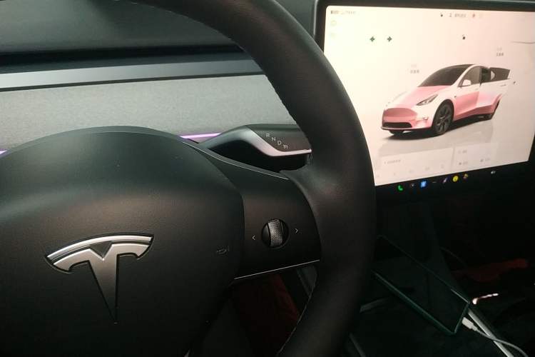 Used Tesla Model Y 2024 Rear-Wheel-Drive Version