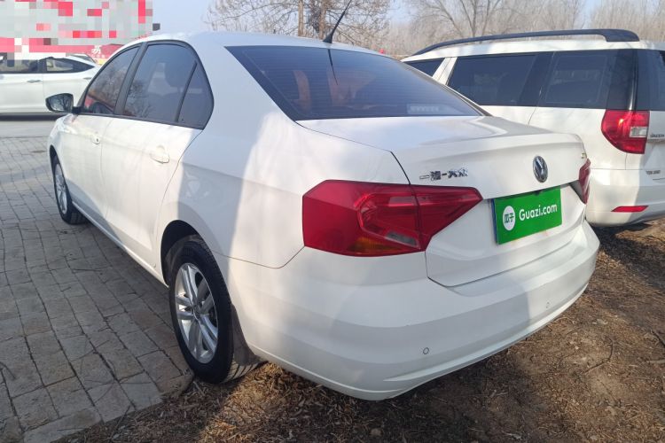 Used Volkswagen Jetta 2019 Dream Edition 1.4L Manual Fashion Version