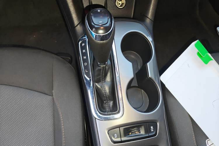 Used Chevrolet Cruze 2017 1.5L Automatic Pioneer Sunroof Edition
