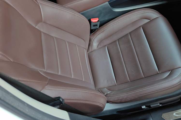 Used Haval F7 2019 2.0T Four-Wheel Drive iJoy China V Standard
