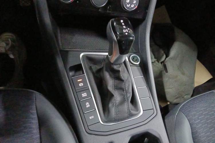 Used Volkswagen Sagitar 2025 Facelifted 300TSI DSG Flyover Edition