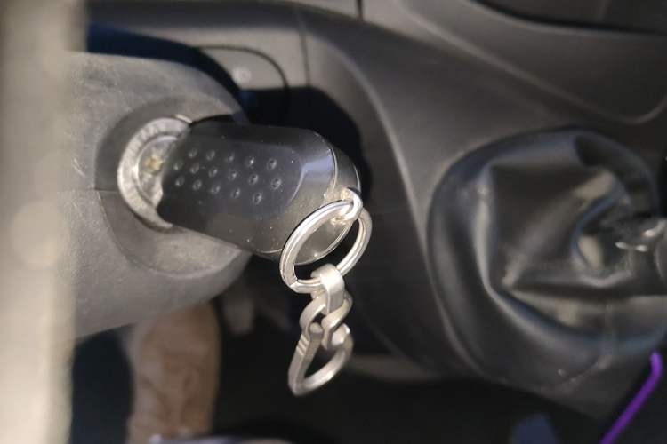 Used Iveco Eurocargo 2020 3.0T Automatic Chaorui Short Wheelbase Low-Roof F1C
