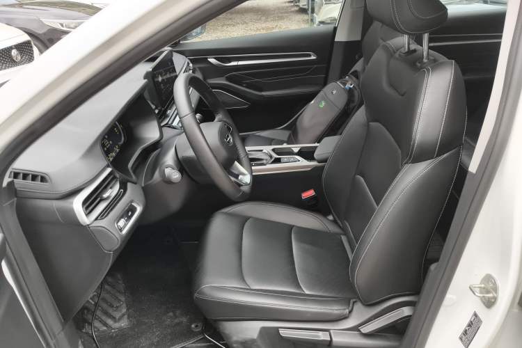 Used Geely Auto Emgrand 2022 4th Generation 1.5L CVT Luxury Model
