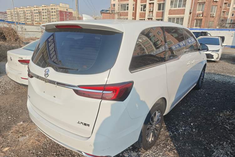 Used Buick GL8 2023 Land Executive Class Smart Enjoyment Model
