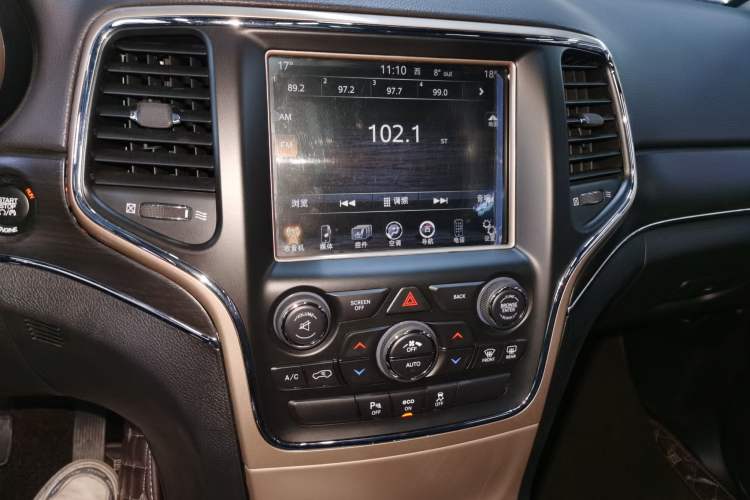 Used  Grand Cherokee 2014 3.0L Comfort Navigation Edition