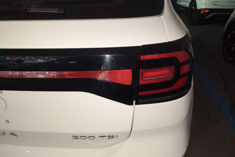 Used Volkswagen Tacqua 2023 200TSI DSG Joy-Connect Edition
