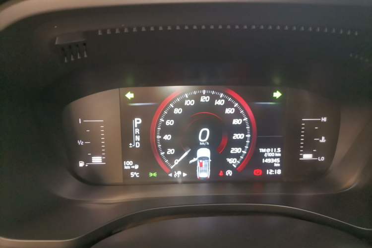 Used Volvo XC60 2019 T5 4x4 Smart Edition China V Standard
