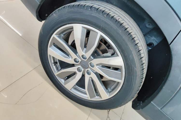 Used Geely Auto Haoyue 2022 1.8TD DCT Luxury Model 5 Seats
