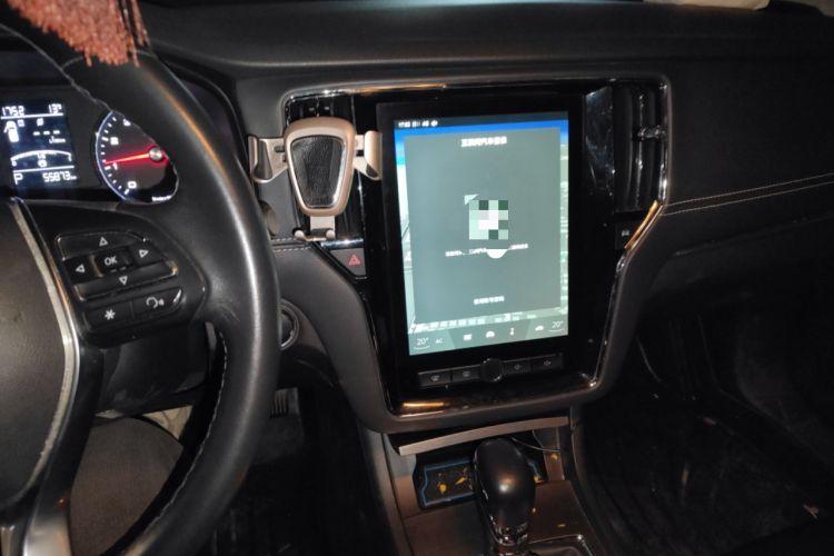 Used Roewe i6 2017 20T Automatic Internet Smart Edition
