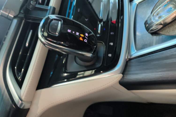 Used Buick GL8 2022 ES Landtrek 653T Comfort Edition
