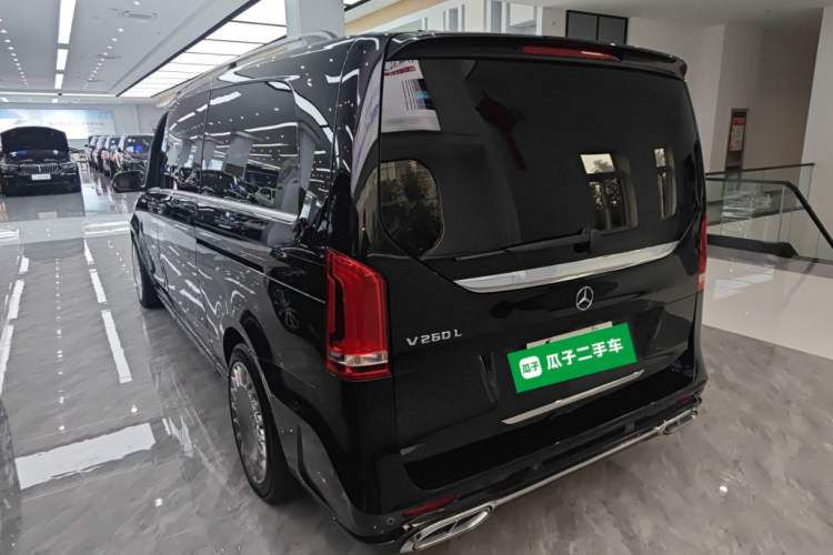 Used Mercedes-Benz V-Class 2020 V 260 L Long-wheelbase Luxury Edition