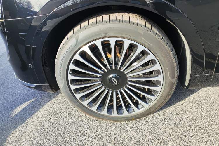 Used Hima AITO M9 2024 Range-Extended Ultra Version 42 kWh 6-Seater Model
