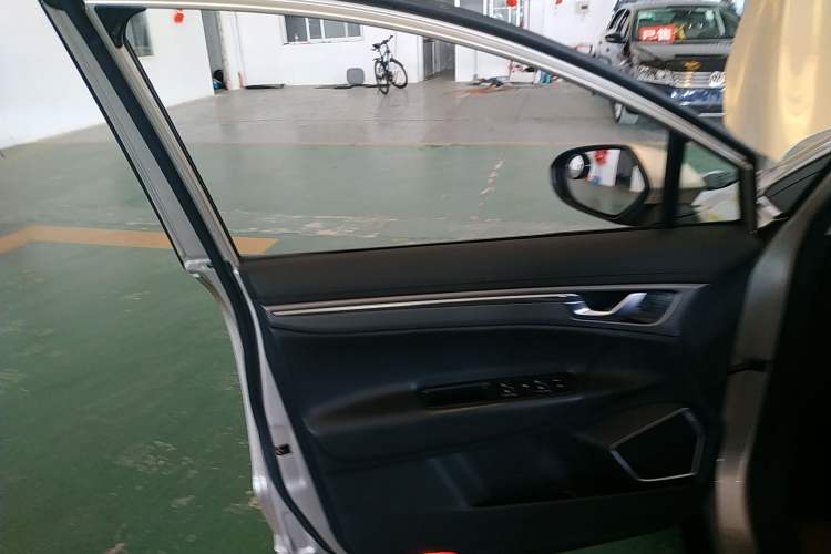 Used Geely Auto Emgrand GS 2016 Elegant Edition 1.8L Manual LingShang Model
