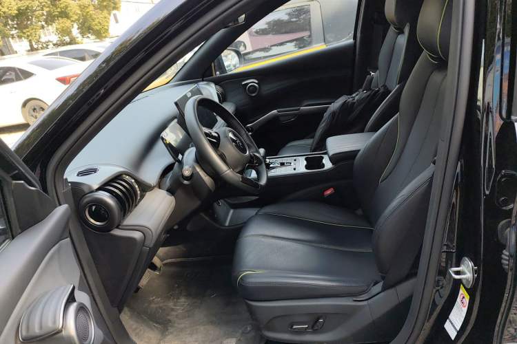 Used BYD Yuan PLUS 2024 Honor Edition 510KM Beyond Model
