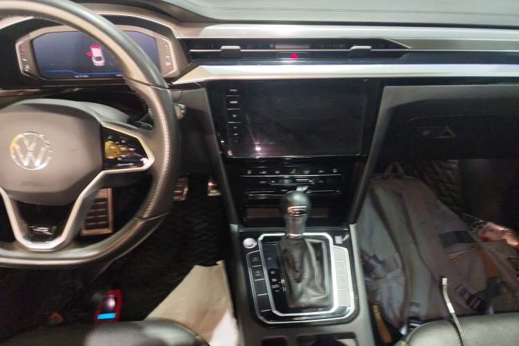 Used Volkswagen FAW-Volkswagen CC 2021 380TSI Striking Edition
