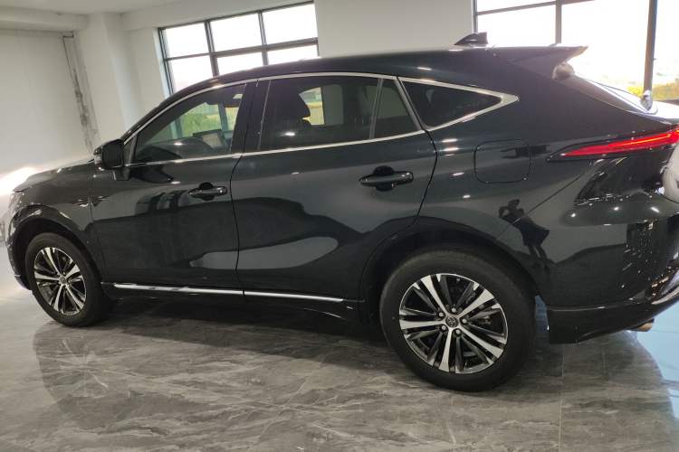 Used Toyota Venza 2022 2.0L CVT Two-Wheel Drive Luxury Edition
