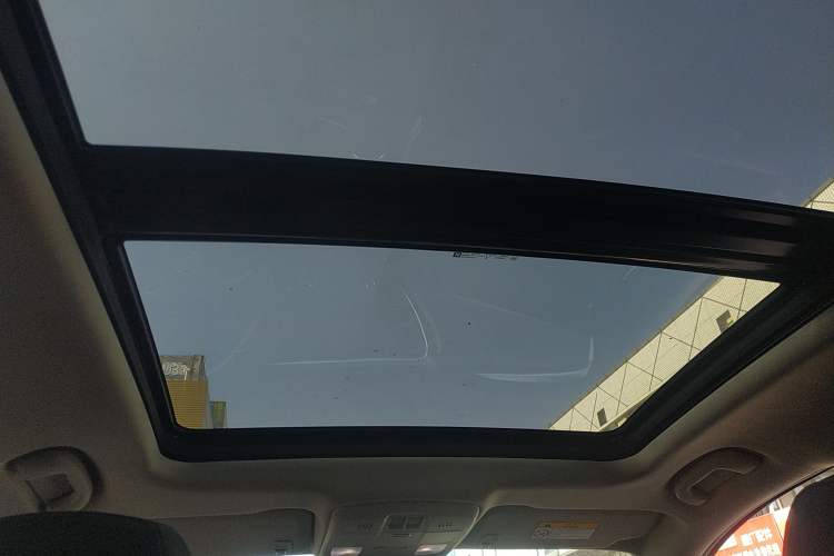 Used Buick Envision 2019 20T Two-Wheel Drive Elite Version China V Standard
