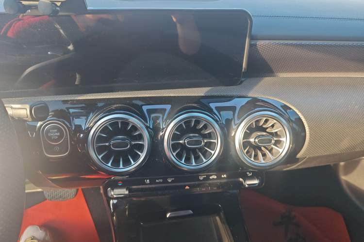 Used Mercedes-Benz A-Class 2021 A 200 L Sport Sedan Fashion Model