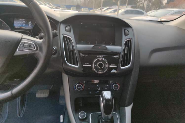 Used Ford Focus 2017 Hatchback EcoBoost 180 Automatic Sport Model
