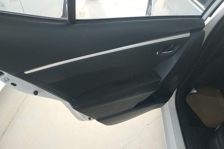 Used Toyota Corolla Hybrid E+ 2019 1.8L E-CVT Leading Edition
