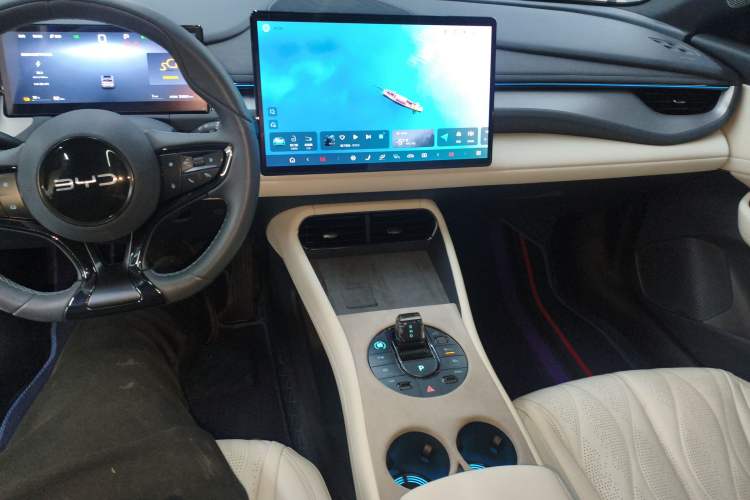 Used BYD Seal 06GT 2025 505 Wave Plus Edition
