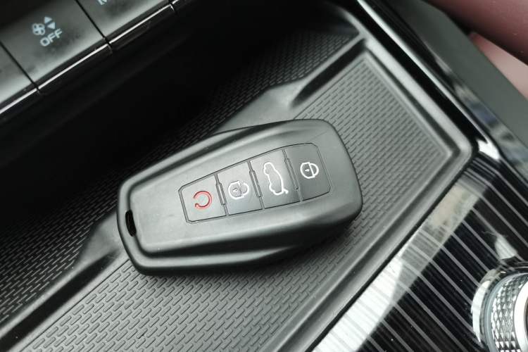 Used Geely Auto Monjaro L 2021 2.0TD DCT EVO Two-Wheel Drive Smart Luxury Version