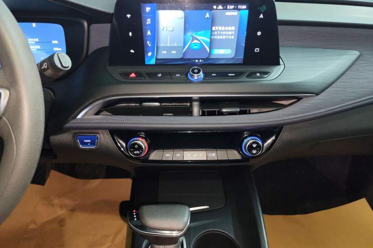 Used Buick Velite 6 2023 430km Range Commuter Version
