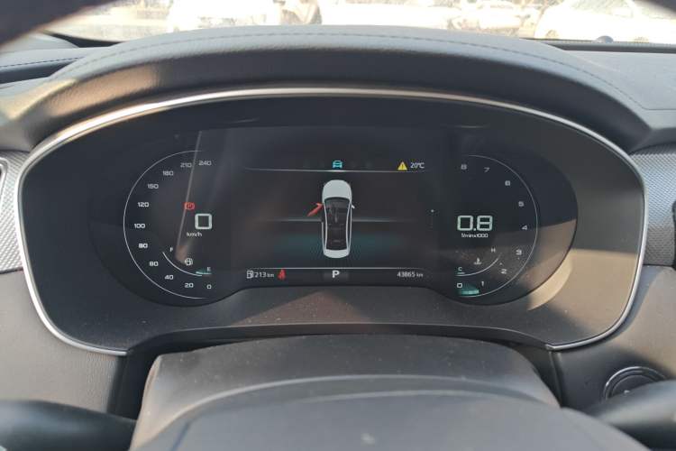 Used Roewe i6 MAX 2020 300TGI Automatic "Swell Cool Smart Drive" Edition
