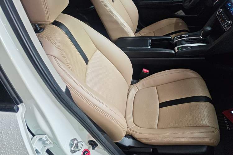 Used Honda Civic 2016 180TURBO CVT Comfort Version