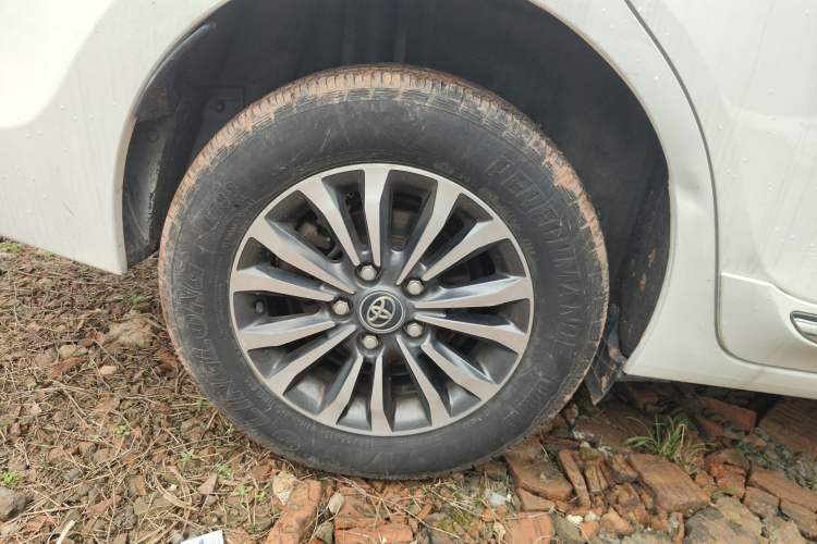 Used Toyota Corolla 2017 Revised Version 1.2T S-CVT GL-i