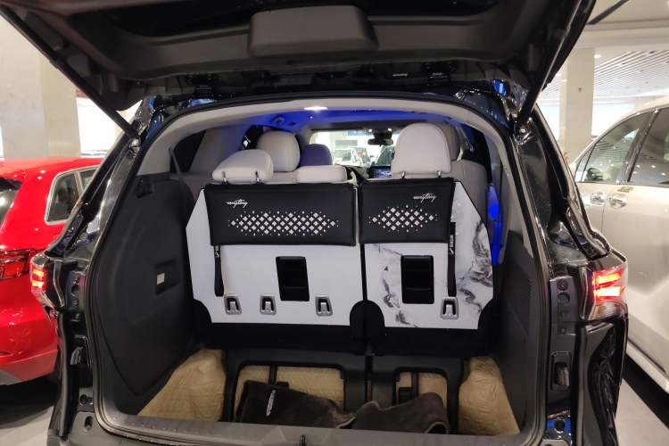 Used Toyota Sienna 2024 2.5L Hybrid Comfort Edition
