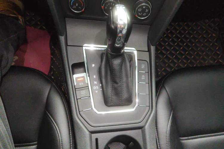 Used Volkswagen Lamando 2019 230TSI DSG Vision Edition China VI Standard
