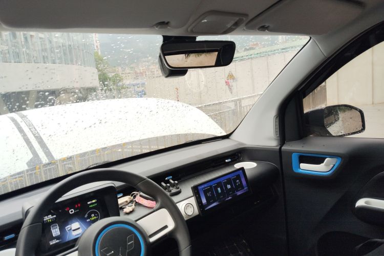 Used Wuling Hongguang MINIEV 2022 GAMEBOY 200km Gaming Edition with Lithium Iron Phosphate
